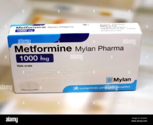 Front view of Metformin 1000mg 180 tablets prescription bottle with clear pharmacy labeling
